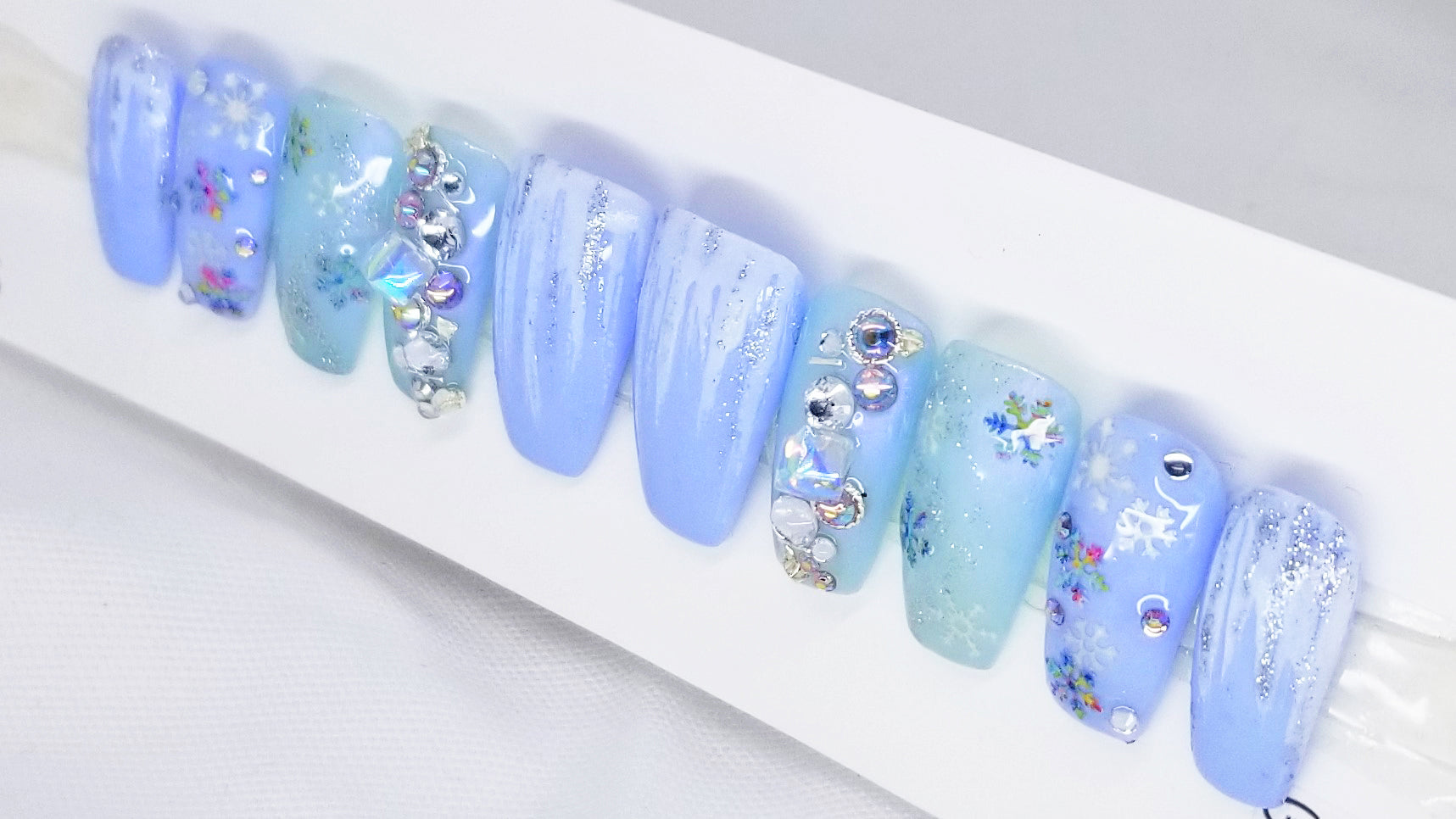 ICICLES SWITCHEM PRESS ON NAILS