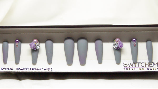 LAVENDER DIAMONDS AND PEARLS SWITCHEM PRESS ON NAILS