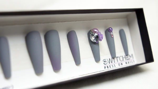 LAVENDER DIAMONDS AND PEARLS SWITCHEM PRESS ON NAILS