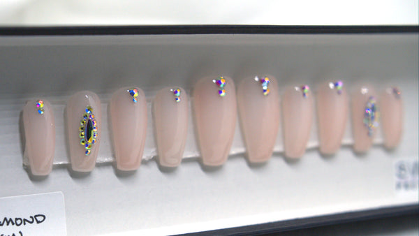 NATURAL DIAMOND SWITCHEM PRESS ON NAILS