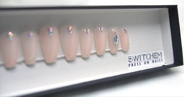 NATURAL DIAMOND SWITCHEM PRESS ON NAILS