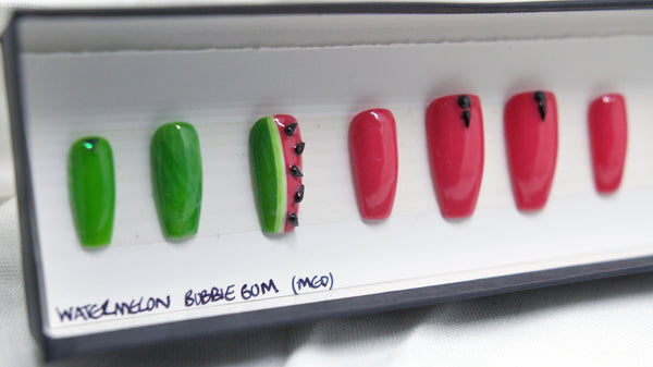 WATERMELON BUBBLEGUM SWITCHEM PRESS ON NAILS